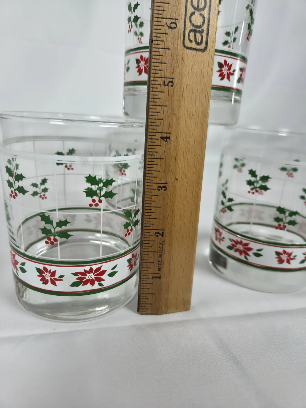 Libbey Holiday Holly and Poinsettia Glass Tumblers in Red and Green
